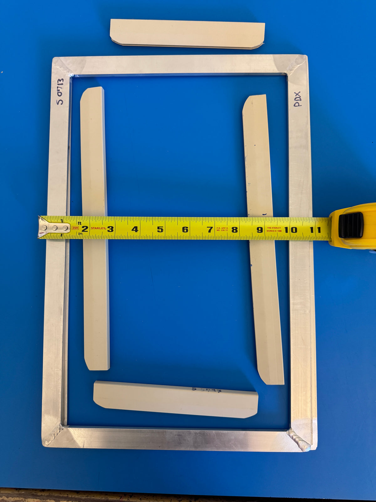 Clip Fit, Thin Aluminum Frame